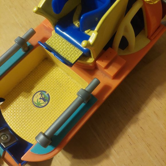 Go Diego go figure and boat - Picture 6 of 8